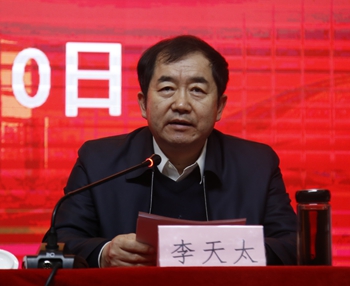 李校長.jpg